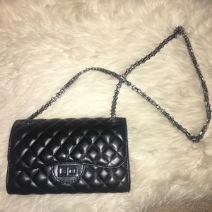 Black Quilted Crossbody Bag w/ Silver Chain Strap